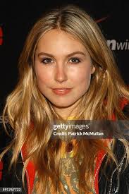 Sarah Cater's Instagram, Twitter & Facebook