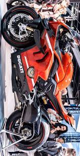 Pin By Trevor Hayes On Hot Panigale Ducati Motorbike Super Bikes Ducati
