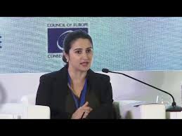 We are a new team (backbeat inc.) formed from the 8tracks community of listeners. Mahima Kaul Head Public Policy Twitter India Speaking On Social Media During Cyfy Orf