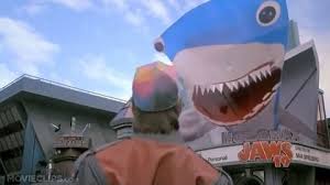 Retour vers le futur, fait partie de la liste des cinquante films à voir avant d'avoir 14 ans établie en 2005 par le british film institute. Retour Vers Le Futur Un 21 Octobre 2015 L Express