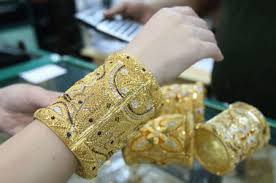 And gold bangles really stand out, so these gold bangle bracelets will earn you plenty of. Pin On Gold