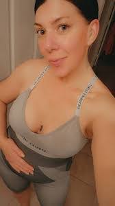 Misty Callahan's Instagram, Twitter & Facebook