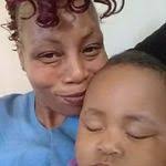 Sandra Oakman's Instagram, Twitter & Facebook