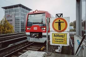 Maybe you would like to learn more about one of these? Die S3 Besonderheiten Und Hindernisse S Bahn Hamburg Magazin