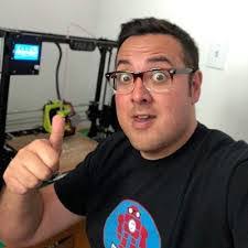 Neal Mckenzie's Instagram, Twitter & Facebook