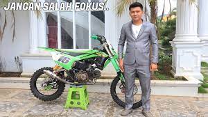 The longer a person riding a motorcycle, the more aware of people's strengths and weaknesses will be on his motorcycle. Ganteng Bebek Modif 130cc Kawasaki Edge Suaranya Bikin Resah Rumah Sultan Youtube