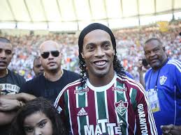 Fluminense football club, rio de janeiro, brazil. Abgang Nach Nur Elf Wochen Ronaldinho Verlasst Fluminense Fussball Vienna At