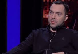 Журналист дмитрий гордон назвал представителя украинской делегации в трехсторонней контактной группе алексея арестовича. Arestovich Raskryl Glavnyj Mif Putinskoj Propagandy Nachalos V 2008 Godu