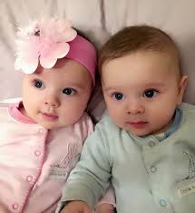 Good morning twins 🌞🌸 #Everyone