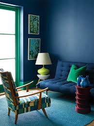 Lumineux et chic, le bleu canard est la couleur parfaite pour réveiller la déco du salon. Salon Bleu Petrole Bleu Canard Et Bleu Paon