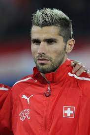 Valon Behrami Switzerland Bearded Men Hot Soccer Players Haircuts Bearded Men