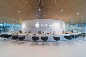 Pko bank polski jest instytucją uniwersalną. Rotunda Pko Bp Gowinsiuta Studio Archello