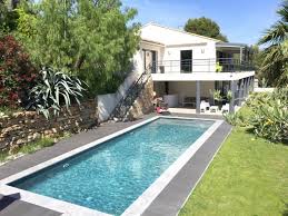 Entre Mer Et Pinede 83150 Bandol En 2020 Spa Jacuzzi Salle D Eau Jacuzzi