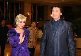 Anita sarawak kembali aktif menyanyi di las vegas. Anita Sarawak Archives Murai My