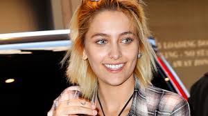 Who is it — michael jackson. Mit Diesem Bild Setzt Paris Jackson Ein Zeichen Fur Body Positivity
