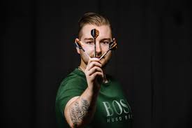 Rob cross has just the right pre match words to inspire him to. Antwerpenaar Dancing Dimi Kan Droom Waarmaken Op Wk Darts Merksem Gazet Van Antwerpen Mobile