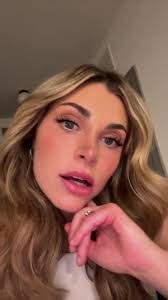 Allison Heffner's Instagram, Twitter & Facebook