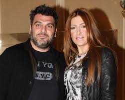 (thanks to everybody who was helping me!! Paparizoy Mayridhs Sta Maxairia Gia To Xlidato Spiti Sth Glyfada Boro Apo Thn Anna Droyza Boro Gr