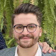 Jonathan Fraley's Instagram, Twitter & Facebook