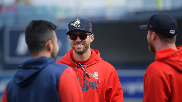 WooSox manager Chad Tracy has big-league attributes -- could Rangers consider him?