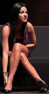Me da asco, maite perroni recibió ofensivos ataques por publicar una foto en sus redes sociales. Maite Perroni Wikipedia La Enciclopedia Libre