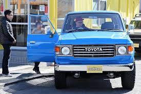 ランクル60丸目ペンドルトン号とテリー伊藤さん toyota landcruiser60 fj62g ランクル60 ランクル80 トヨタ ランドクルーザー