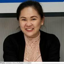 Anna Lao's Instagram, Twitter & Facebook