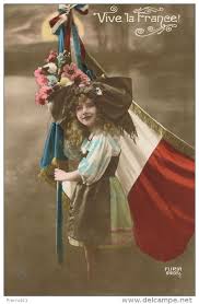 Guerre 1914 18 Jolie Carte Fantaisie Petite Fille Alsacienne Avec Drapeau Francais Vive La France Drapeau Francais Affiche Historique Guerre