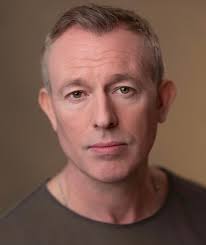 The Professor and the Madman (2019)