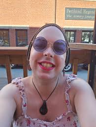 Hi all! I have an opportunity to rent a 2-bedroom apartment in Old Orchard  Beach but am looking for a roommate to split rent with. Rent is $2k a  month, utilities not