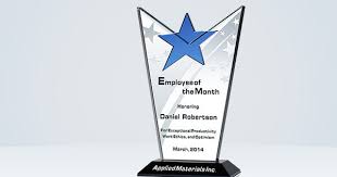 Crystal Star Employee Of The Year Awards In 2020 Plaque Design Stars Crystal Stars