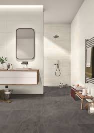 Ein Individueller Bildschoner Kontrast Im Badezimmer Formvollendet Bildschon Wunderschon Bathroom Badezimer B Badezimmer Badezimmer Design Raumgestaltung