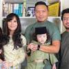 Daphne was born in keningau, sabah, malaysia to a former nurse, naili juliah ganahong (b. 1
