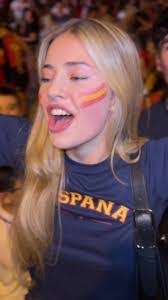 Sylvia Spain's Instagram, Twitter & Facebook