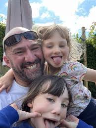 Dena Barton's Instagram, Twitter & Facebook