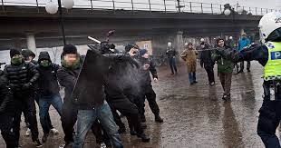 Maybe you would like to learn more about one of these? De Ligger Bakom Attacken I Karrtorp Svd