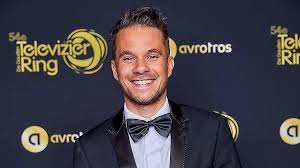 Rtl boulevard spraken met de cast over het vijfde en tevens laatste seizoen. Rtl Boulevard Verkiest Rob Goossens Boven Aran Bade