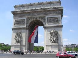 La loi faisant du 14 juillet une journée de fête nationale annuelle a été promulguée le 6 juillet 1880. Fete Nationale Decouvrez L Histoire Du 14 Juillet