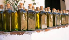 The Best And Worst Olive Oil From The Grocery Store Olive Oil Is As Essential To The Kitchen As A Saucepan Or Stove These Ar Olive Oil Brands Olive Oil Oils