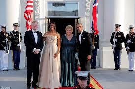 Sindre finnes i norsk industri mener koronaviruset må ta en del av skylden. Obamas Welcome Five Nordic Leaders To The White House For State Dinner First Lady First Black President Michelle Obama