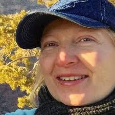 Karine RAVET, 49 ans (PAU, HYERES, AMIENS)