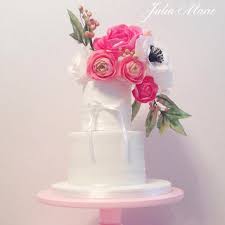 This decorating medium is used to create elegant, exquisite flowers that look different from the regular gum paste flowers. Wafer Paper Flowers Wedding Cake Cake By Julia Marie Cakesdecor