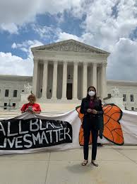 Live news, investigations, opinion, photos and video by the journalists of the new york times from more than 150 countries around the world. Spectrum News Congressional Lawmakers Say The Fight Isn T Over For Daca Nanette Diaz Barragan
