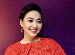 Cuộc sống hiện tại của diễn viên Lê Khánh sau khoảng thời gian mắc bệnh tâm  lý khiến Tuấn Khải mệt mỏi