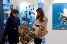 Spetalens fotografiske univers vipper mellom drøm og virkelighet. Charlotte Spetalen White Mane Fineart No
