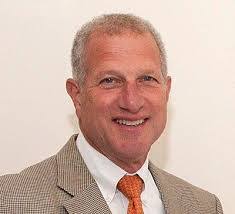 Lance Meyers's Instagram, Twitter & Facebook