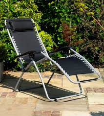 Outsunny zero gravity chair adjustable patio lounge chair recling seat. 5 Best Zero Gravity Chairs Reviews Of 2021 In The Uk Bestadvisers Co Uk