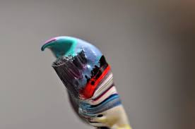 Unlike latex, which is water based, oil based paints are based on a formula of mineral spirits and petrochemical why should i use an oil based paint? Acrylic Vs Oil Paint Learn Their Differences And When To Use Them