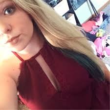 Claire Gonzalez (@Claire_Gonzo)