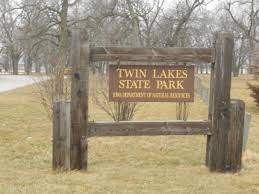 3 reviews of twin lakes state park beatifull park , bike path , and rv resort , showers very clean amentintie are what you would expect the only downside is that the rv spaces were to close together.9 Campground Details Twin Lakes Ia Iowa State Parks